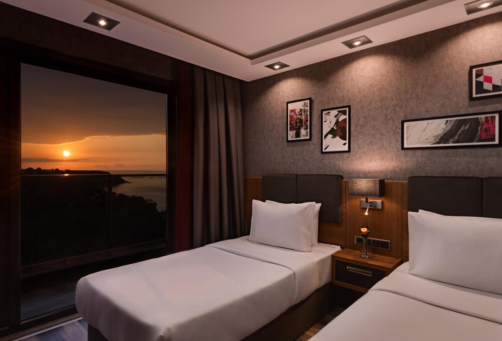 Moevenpick Hotel 4*